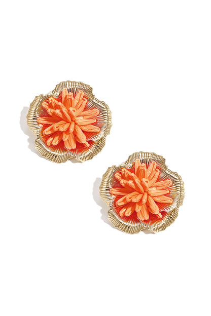 Oranje raffia bloemen oorbellen met 3D bloem
