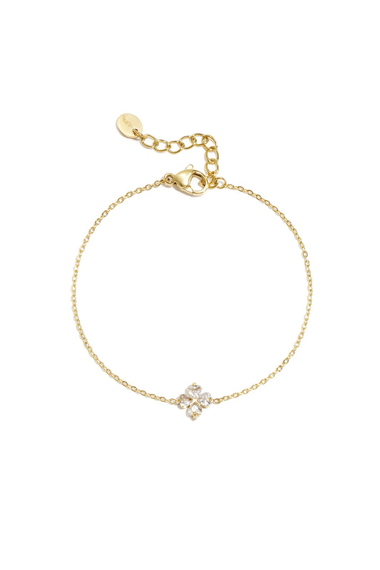 Fijne armband met klaver detail en zirkonia steentjes