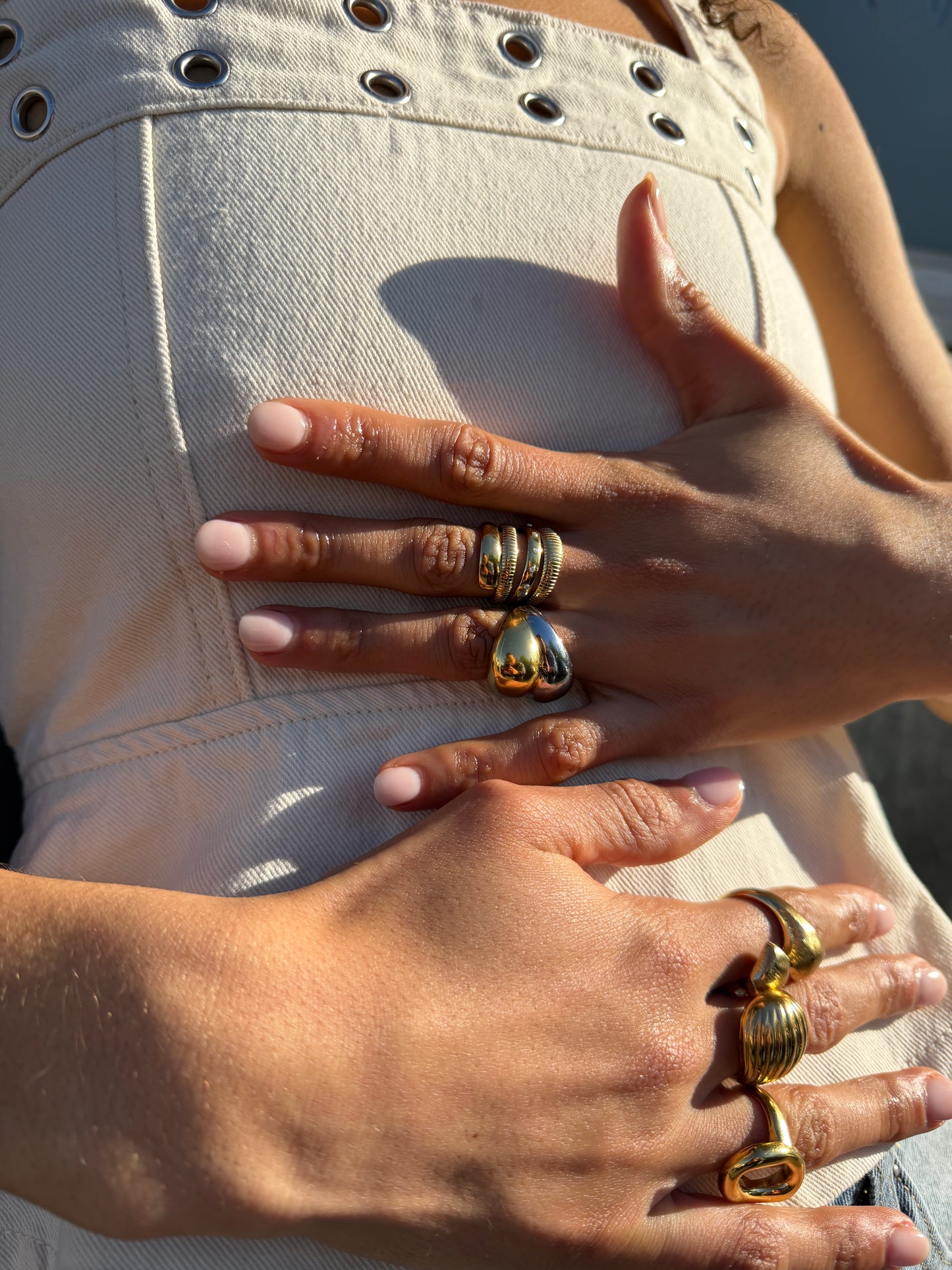 Two tone statement ring