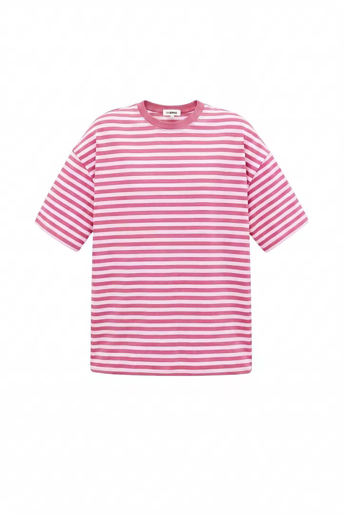 Het kleurrijke gestreepte T-shirt