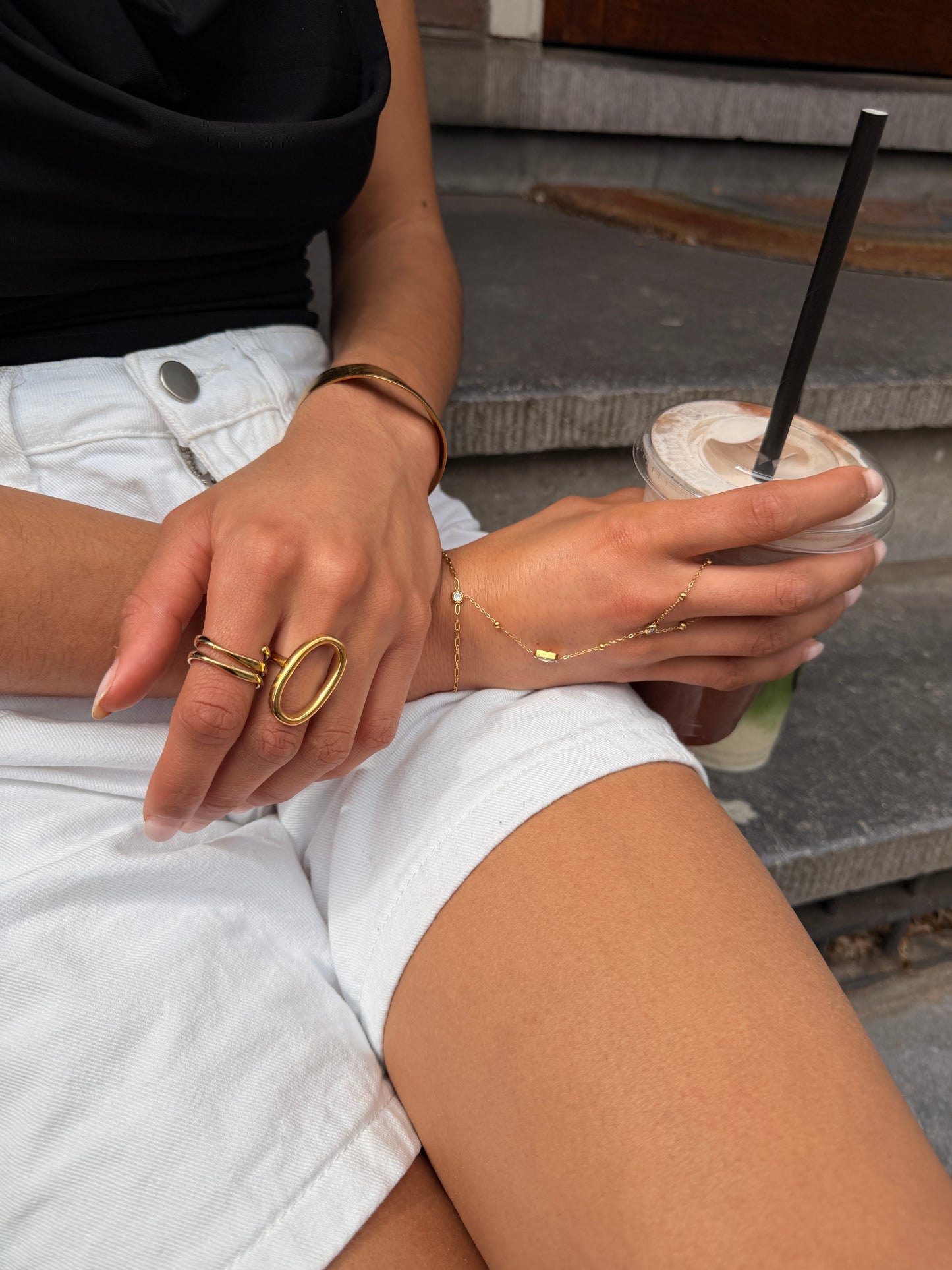 Crystal Glow hand chain