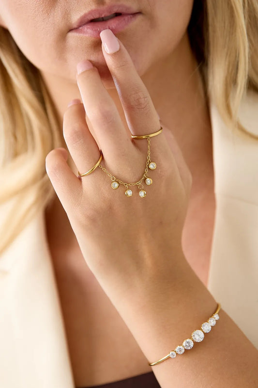 Round Stones ring chain