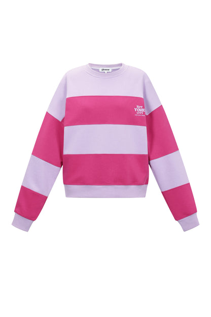 De gestreepte liefdevolle tops