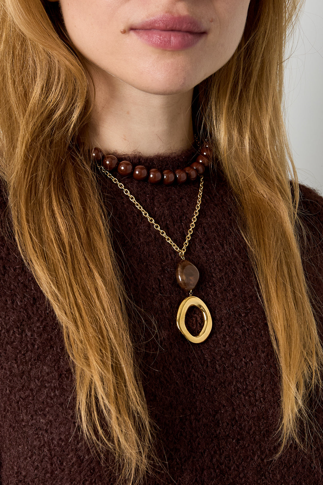 Mocha pendant ketting | RVS dames ketting bruin | Gitelier
