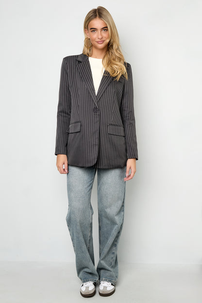 De krijtstreepblazer